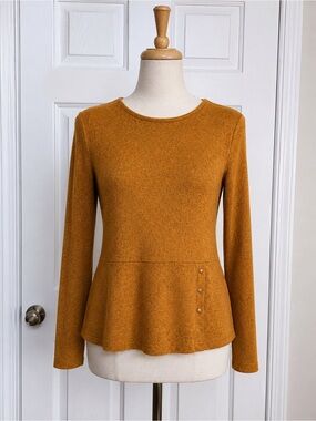 ANDREA Collection Women’s Mustard Long Sleeve Top S-M
